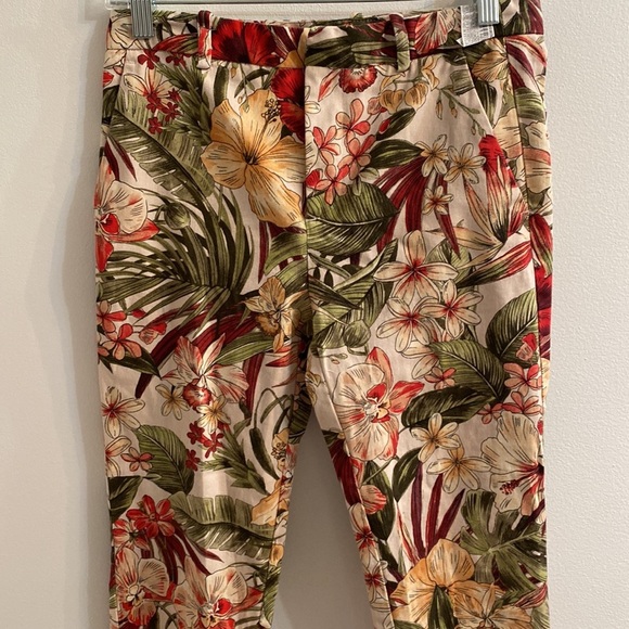 Zara Pants - ZARA Floral Pants